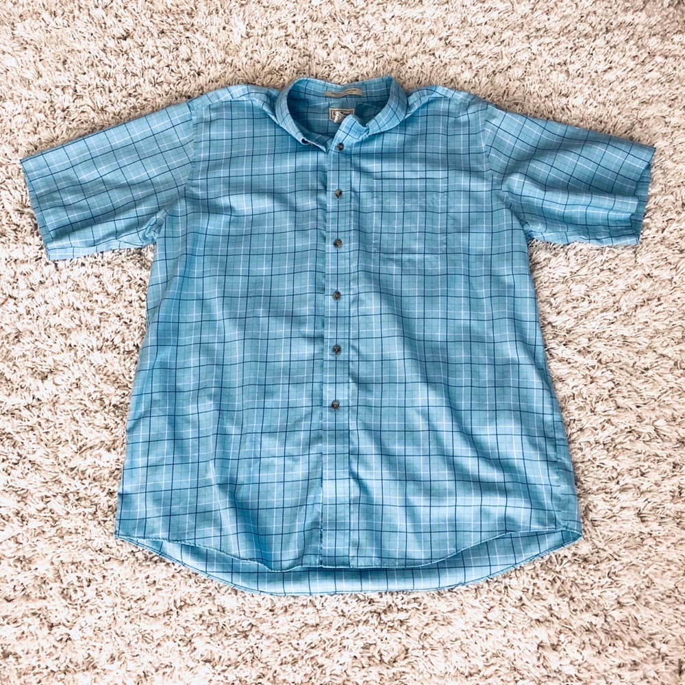 L.L.Bean button up short sleeved shirt size XL